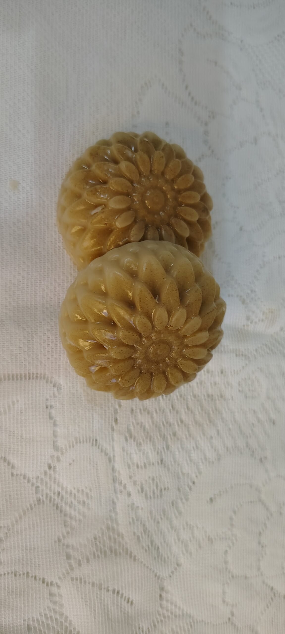 Rounded chandan soap